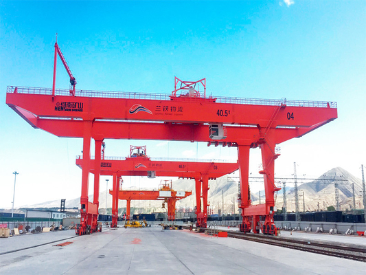 Heavy Duty Rail Mounted Container Gantry Crane 50/10 Ton Dengan Kelas Kerja A7